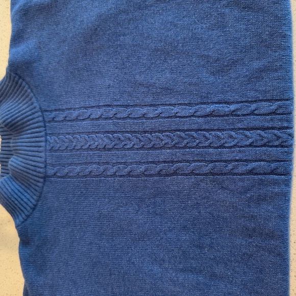 Women’s Precious Fiber Cashmere Turtleneck Sweater - Picture 4 of 6